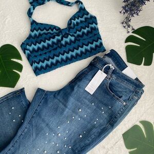 Mid-Rise Essential Stretch Kick Boot Jeans